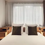 Townhouse Hotel 4*