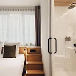 Townhouse Hotel